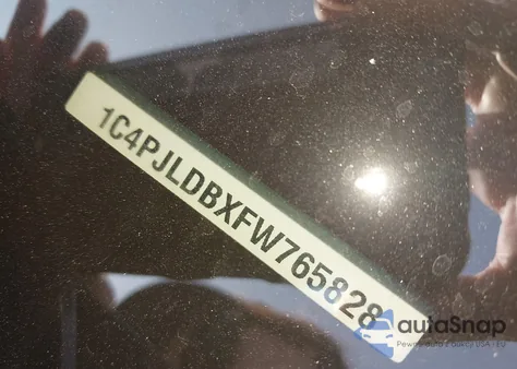 2015 Jeep Cherokee Limited из США, поврежденный, VIN 1C4PJLDBXFW765828